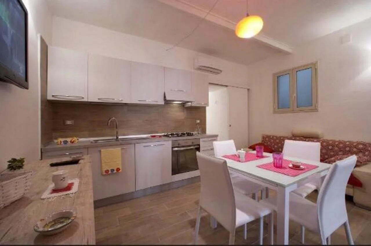 Appartamento Comodo In Centro Citta Trapani